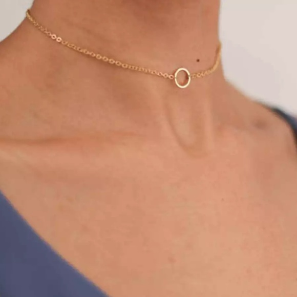 Dainty Gold Karma Circle Choker - Picture 5 of 5